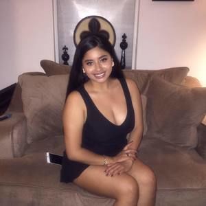 Meet your Posher, Emely